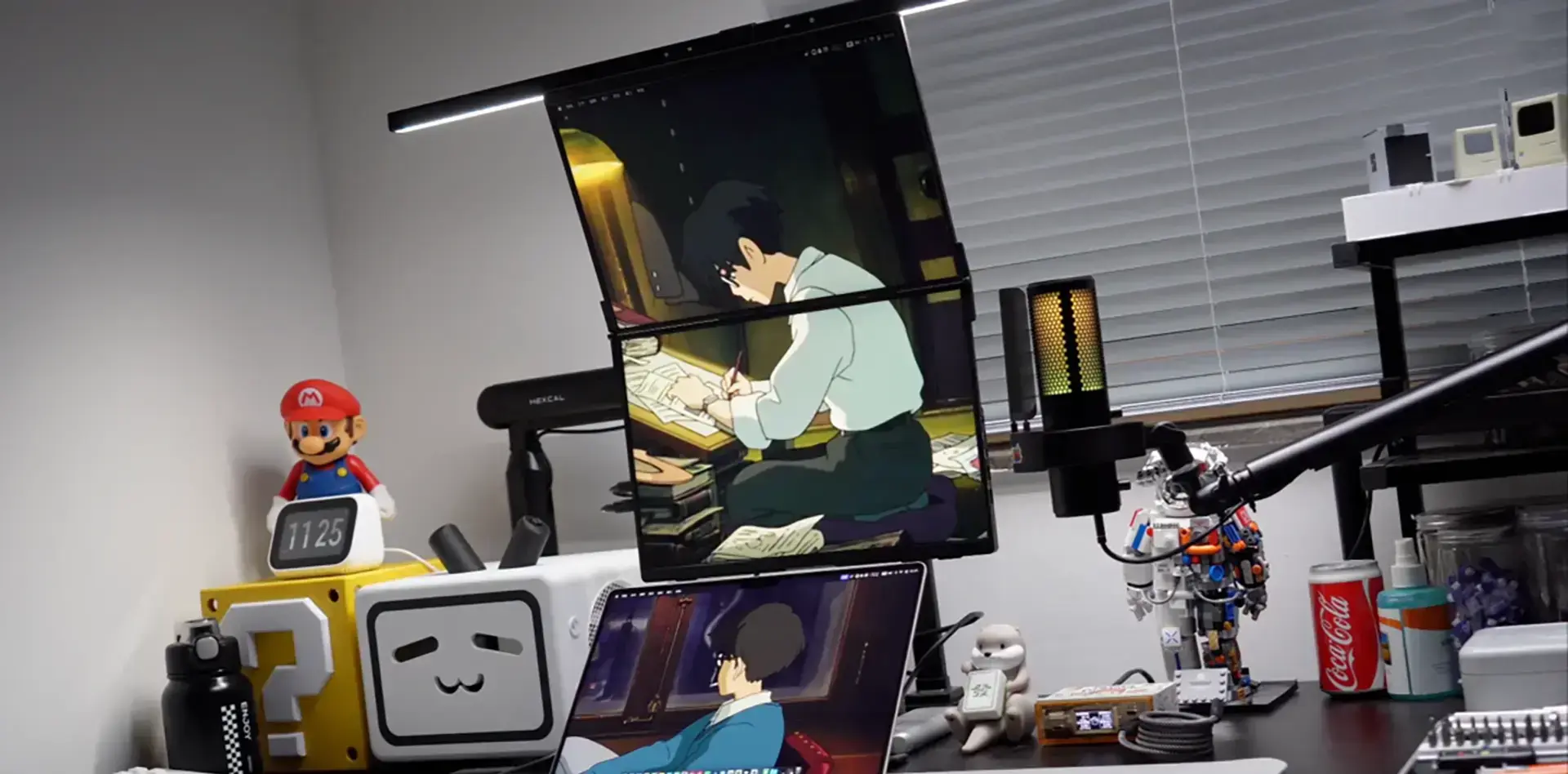 几硕FlipGo双屏显示器 拷贝.webp