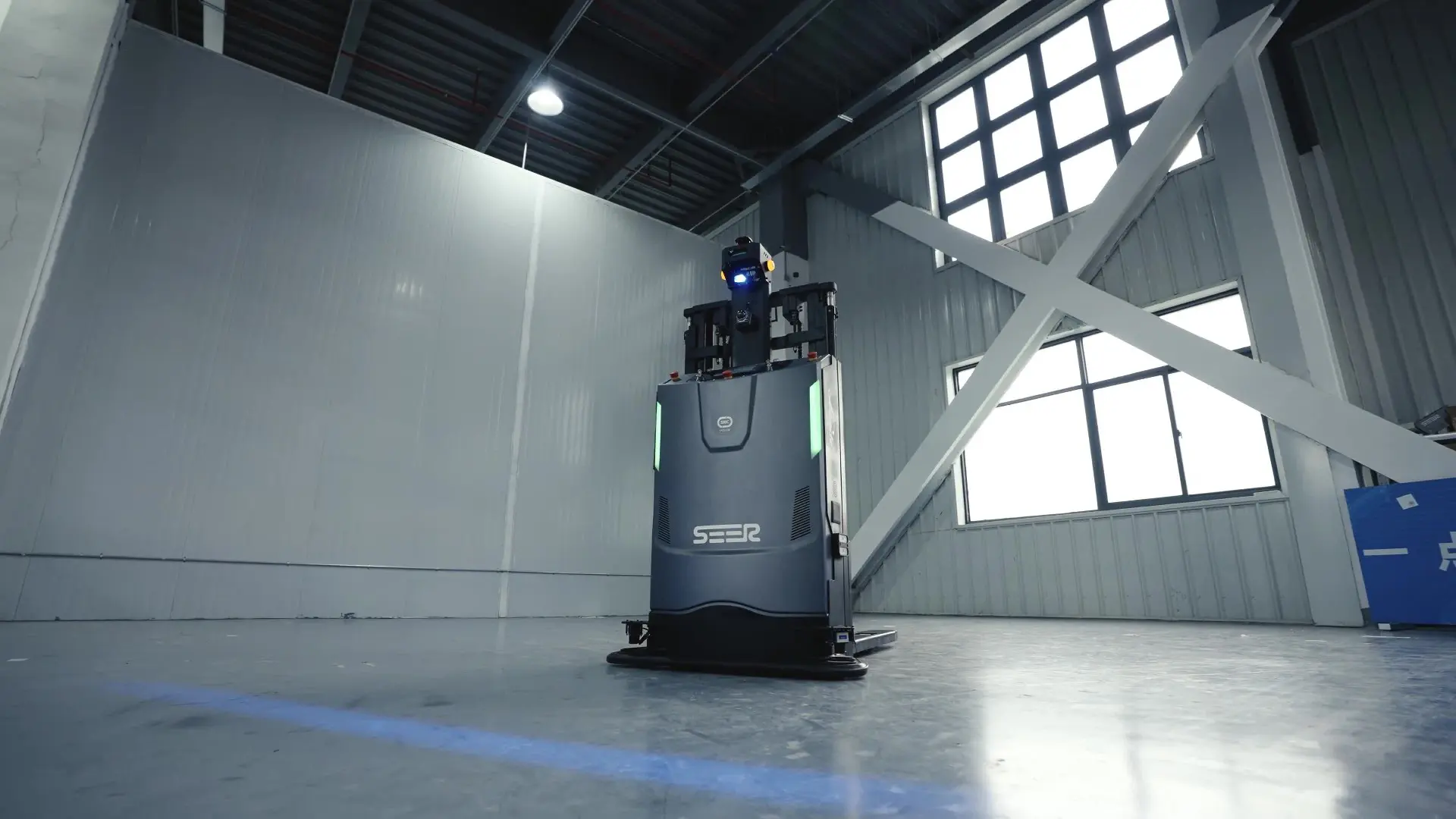 仙工智能机器人产品设计