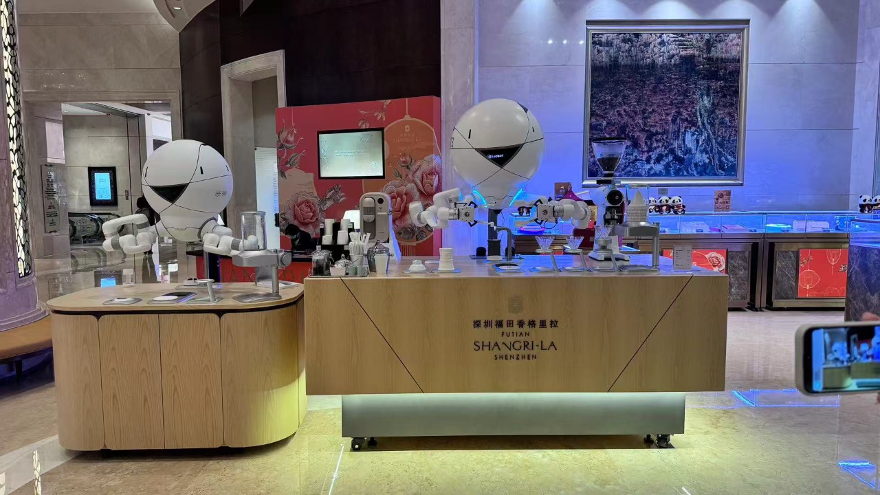 以工位型机器人筑造 “机器人蓝翔技校” 的产业梦想